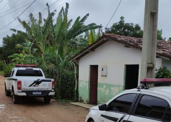 Polícia faz perícia em casa de vizinho de menina desaparecida em Bananeiras; buscas foram encerradas