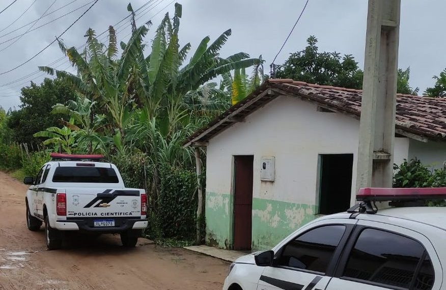 Polícia faz perícia em casa de vizinho de menina desaparecida em Bananeiras; buscas foram encerradas