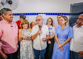 Cícero Lucena entrega obras da Policlínica de Mandacaru e libera recursos para o Hospital Padre Zé