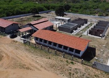 Grupo de Romualdo abandona obra de escola no Congo desde 2013