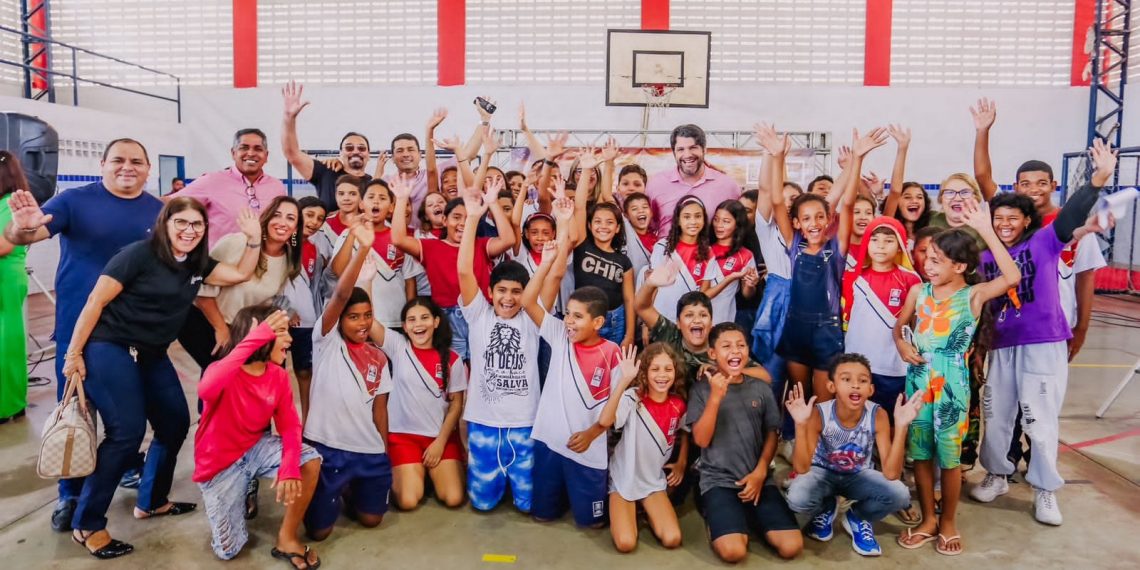 Leo Bezerra autoriza obras de reestruturação completa na Escola Nazinha Barbosa