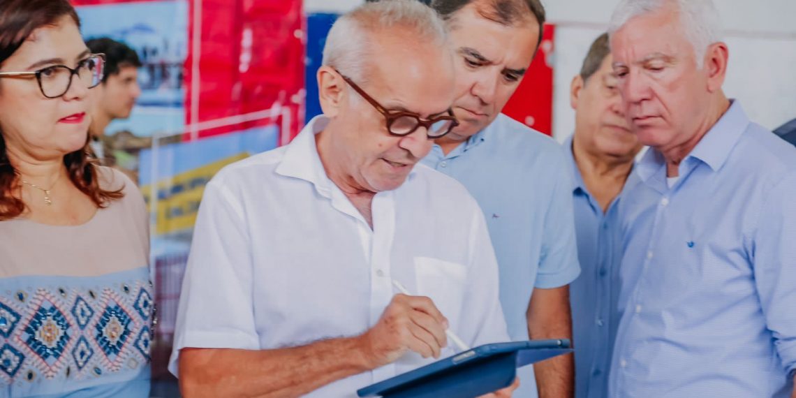Cícero Lucena autoriza obras de reestruturação e ampliação da Escola Luiz Mendes, a 60ª unidade com ordem de serviço no Município
