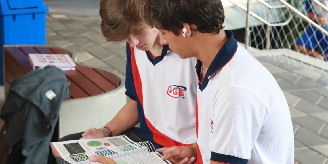 Aprovação em concursos difíceis: Colégio GGE enfatiza planejamento estratégico, persistência e determinação como chave do sucesso