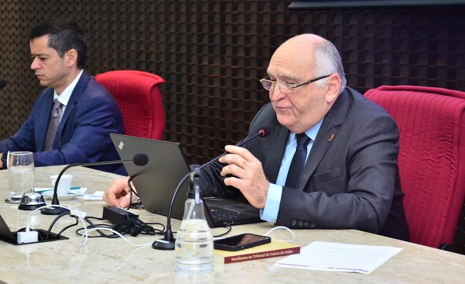 Livro reconta crime conhecido como ‘A Barbárie de Queimadas’