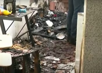 Homem ateia fogo em casa para tentar matar ex-esposa no bairro do Navais, em João Pessoa