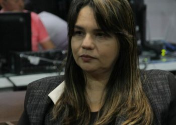 MPPB investiga enriquecimento ilícito de Karla Pimentel