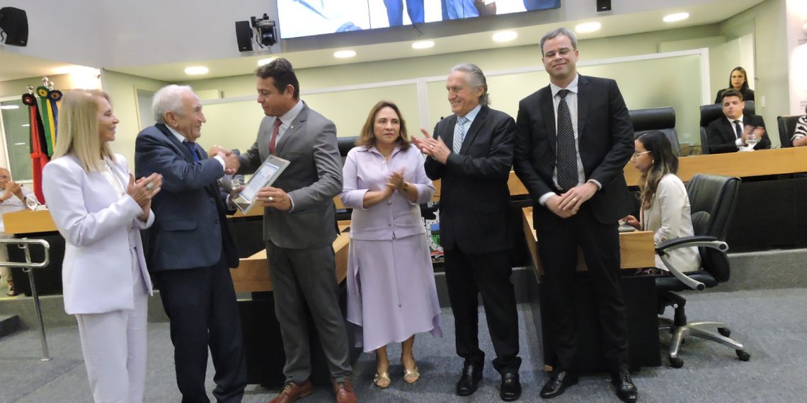 Empresários Alírio Trindade e Edalmo Leite são homenageados pela ALPB