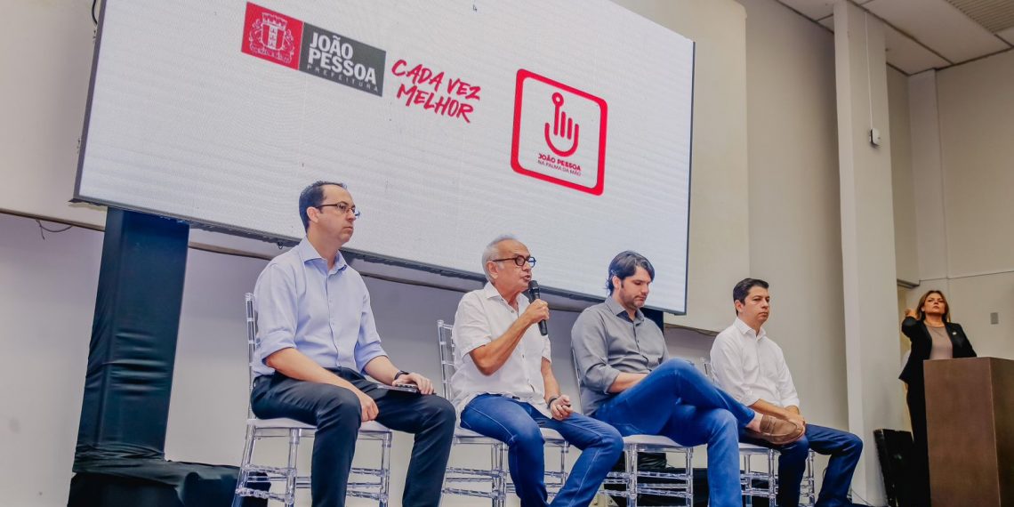 Cícero Lucena lança aplicativo ‘João Pessoa na Palma da Mão’, que permite a população acessar todos os serviços da gestão municipal