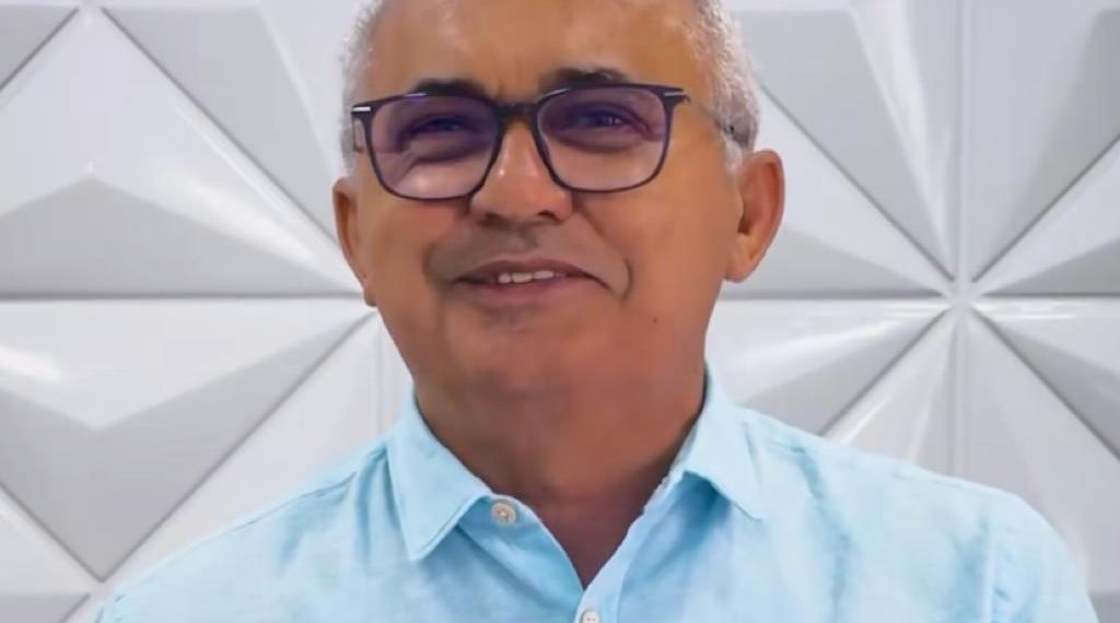 Ba Barros encaminha projeto à Câmara para pagar piso da enfermagem em Pedras de Fogo