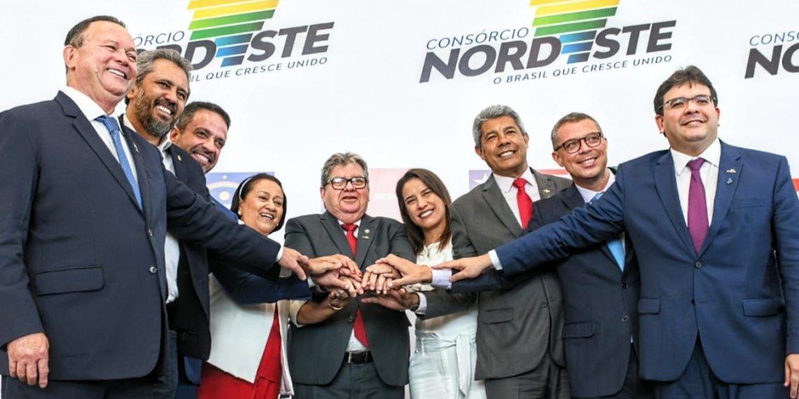 Em documento ao presidente Lula, Consórcio Nordeste manifesta preocupação com queda do FPE e pede solução para perda de receitas
