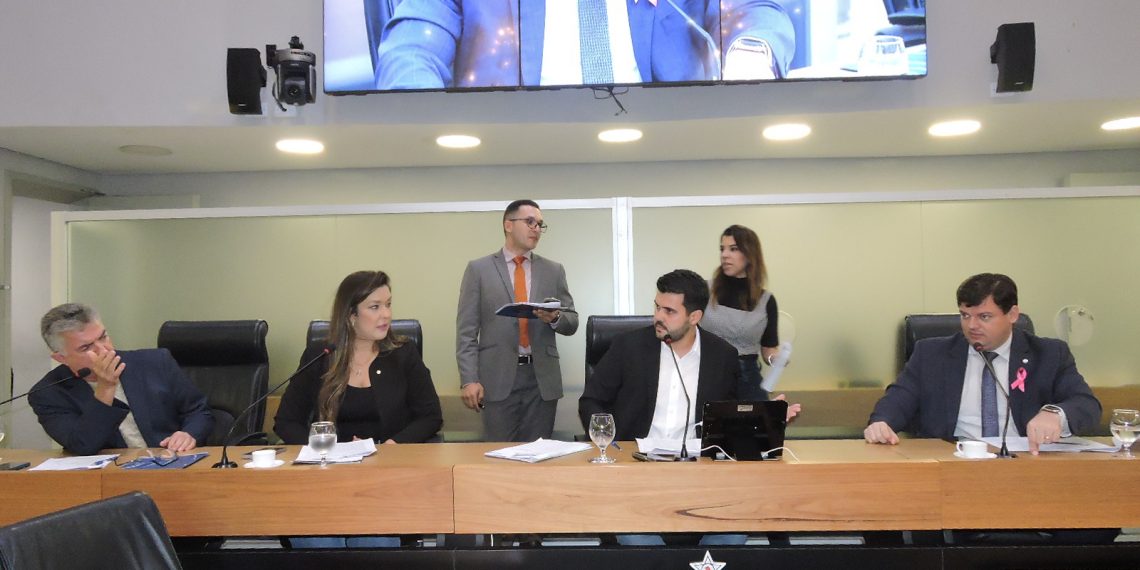 CCJ aprova projeto que visa rastreamento precoce do TEA nas escolas