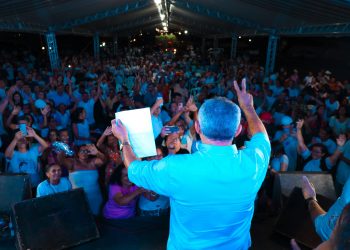 Ba Barros assina ordem de serviço de hospital de Pedras de Fogo que receberá o nome de Manoel Junior