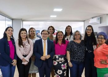 OAB-PB se engaja a campanha Outubro Rosa do hospital Napoleão Laureano