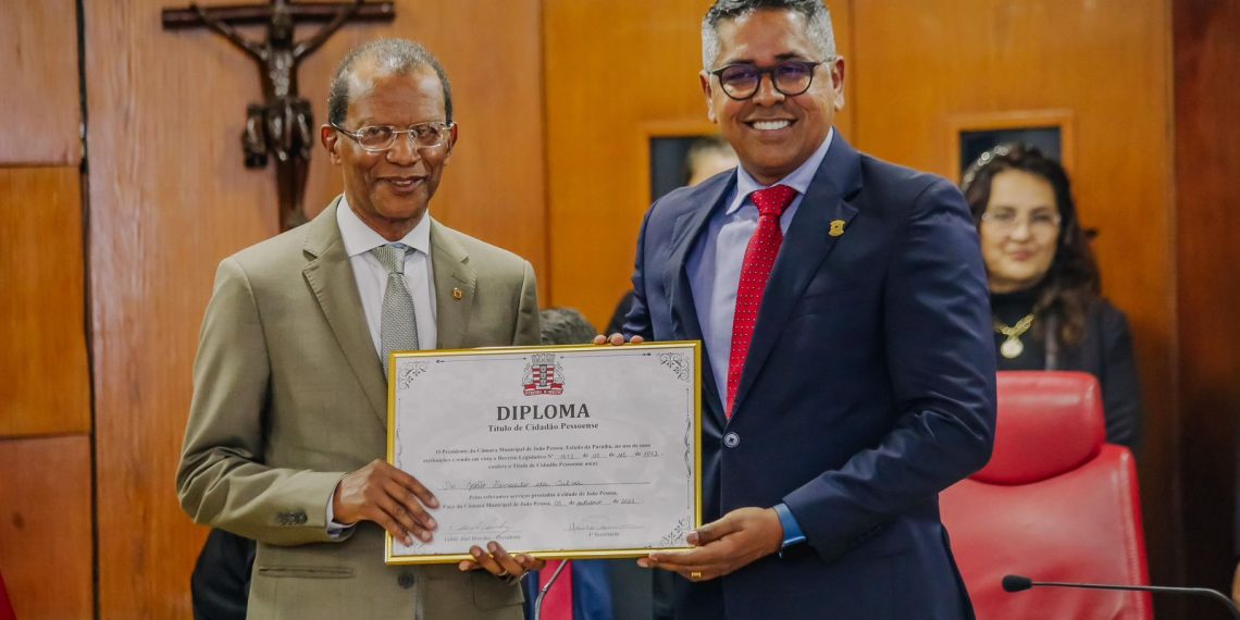 Cícero Lucena sanciona Projeto de Lei que prevê maior rigor na aplicação de penas para quem furta cabos de energia