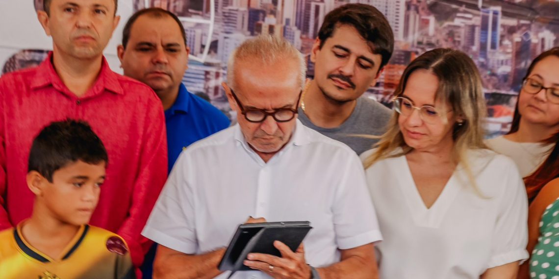 Cícero Lucena autoriza construção de USF em Mumbaba e reforça compromisso de cobrir 100% da cidade com serviços de saúde