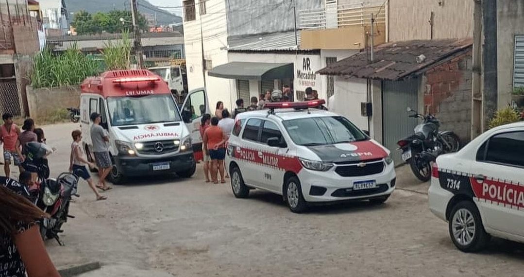 Corpos de casal é encontrado dentro de garagem, em Guarabira