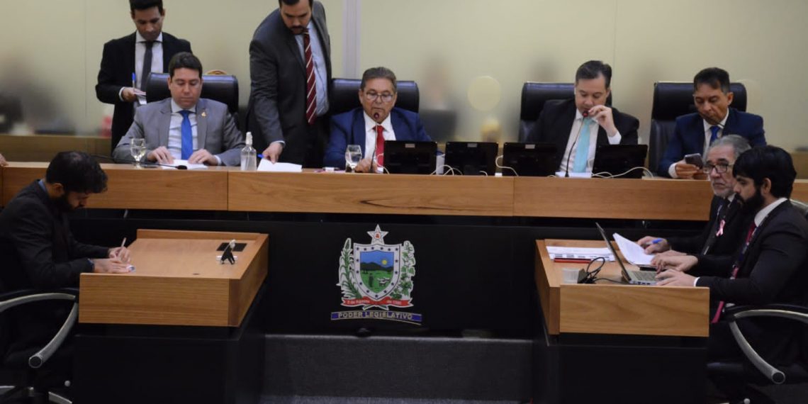 ALPB aprova projetos em benefício de pessoas com autismo e síndrome de Down