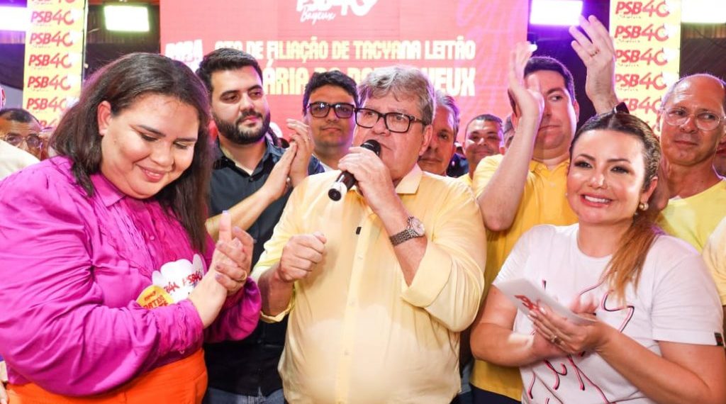 Justiça determina retorno de Buega Gadelha à presidência da FIEP