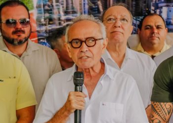 Prefeito agradece aprovação do Governo Federal de projetos através do PAC para a construção de 1.769 residências na Capital