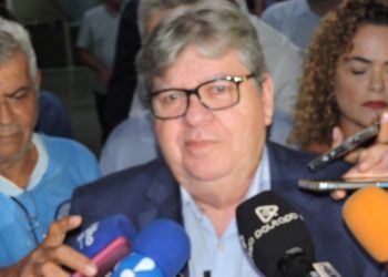 João divulga calendário de pagamento do 13º e salários de novembro e dezembro