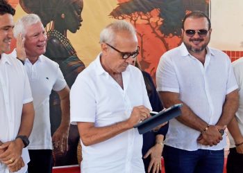 Cícero Lucena autoriza obras de reconstrução na Escola Olívio Ribeiro Campos, que ofertará 200 novas vagas e espaços inovadores