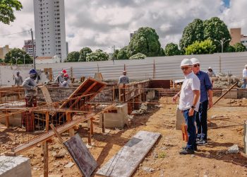 Homem é preso após invadir hospital e fazer reféns na Paraíba