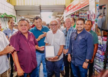 Cícero Lucena autoriza obras no Mercado do Rangel e anuncia projetos para o Mercado Central e Feira de Oitizeiro