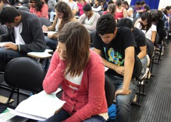 Mais de 33,2 mil alunos faltaram ao primeiro dia de Enem na Paraíba