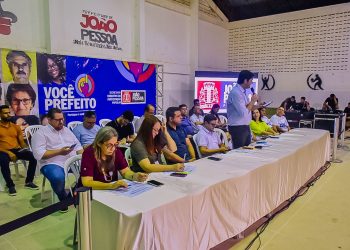 Leo Bezerra destaca gestão participativa em Audiência Pública com moradores das 4ª e 12ª Regiões