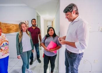 Prefeitura entrega dois apartamentos por meio da Compra Assistida do programa João Pessoa Sustentável