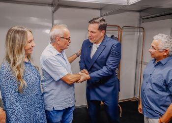 Durante Concerto de Natal, Cícero Lucena destaca inovação e criatividade da Prefeitura ao reunir atrações que emocionam o público