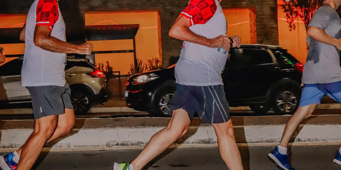 Durante Concerto de Natal, Cícero Lucena destaca inovação e criatividade da Prefeitura ao reunir atrações que emocionam o público