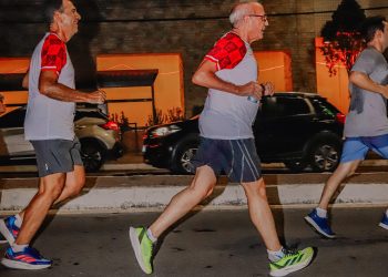 Durante Concerto de Natal, Cícero Lucena destaca inovação e criatividade da Prefeitura ao reunir atrações que emocionam o público