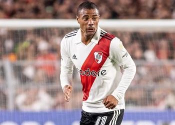 Agora é oficial! Flamengo contrata Nicolas de la Cruz