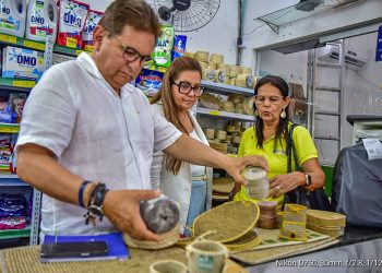 Adriano Galdino conhece cadeia de produção do Sisal na Bahia