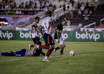 Botafogo-PB goleia São Paulo Crystal em estreia no Campeonato Paraibano 2024
