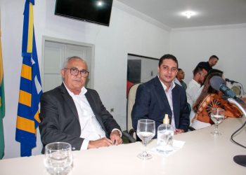 Presidente da Câmara participa da posse dos novos conselheiros tutelares de Pedras de Fogo