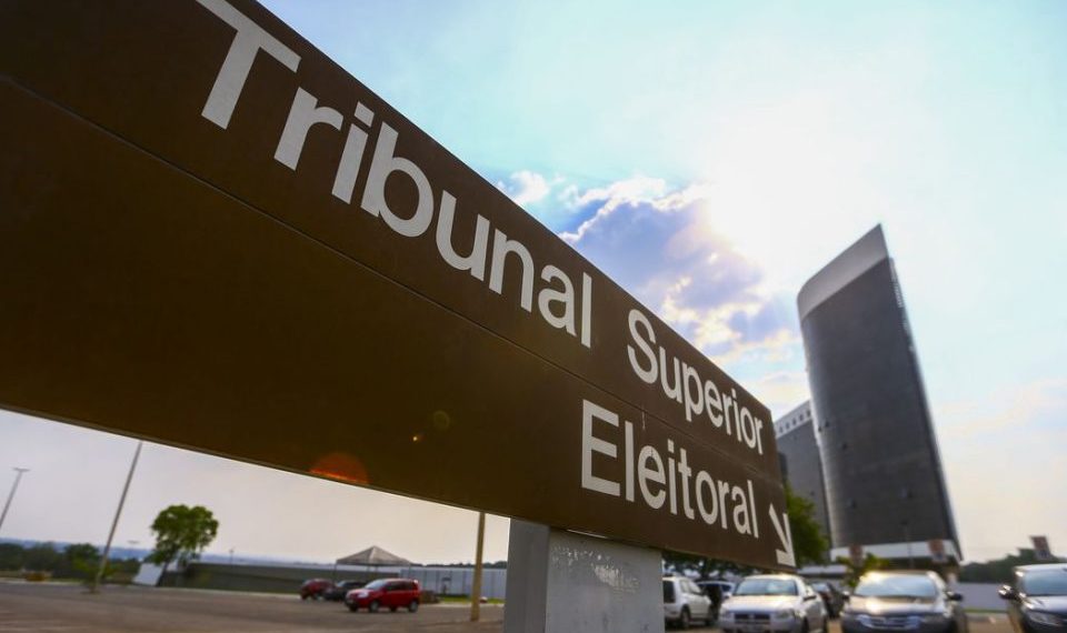 TSE quer obrigar partidos a divulgar critérios de distribuição do fundão eleitoral