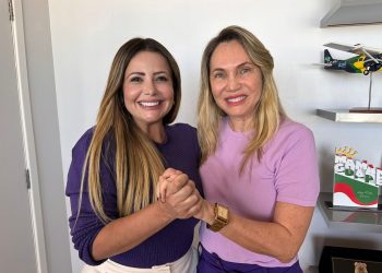 Ao lado de Hugo Motta, Luciene Gomes assume presidência do Republicanos em Bayeux e anuncia apoio de Iara Caetano à pré-candidatura de Tacyana Leitão