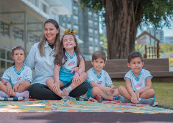 Como o Turno Complementar Pode Ser uma Opção Valiosa para Mães com Filhos Pequenos