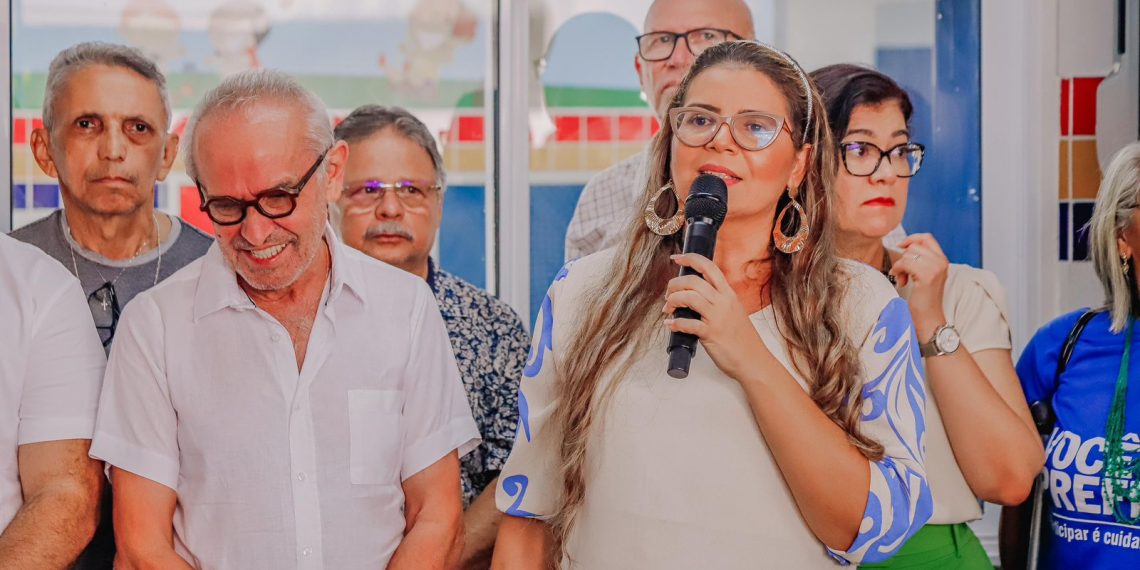 Cícero Lucena entrega CMEI no Geisel e reforça compromisso em avançar no cuidado humanizado
