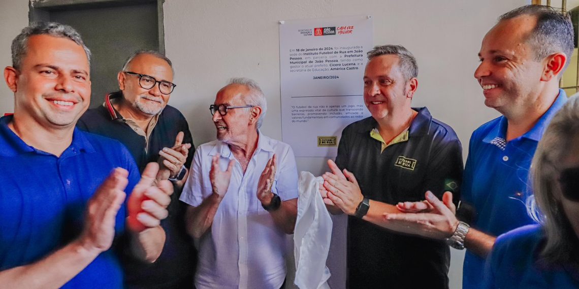 Cícero Lucena inaugura sede do Instituto Futebol de Rua para promover inclusão social por meio do esporte