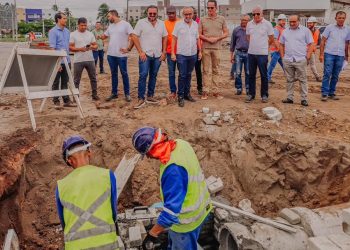 Cícero Lucena inspeciona obras do projeto Orla Sul e projeta impacto para mobilidade urbana e fortalecimento do Turismo da Capital