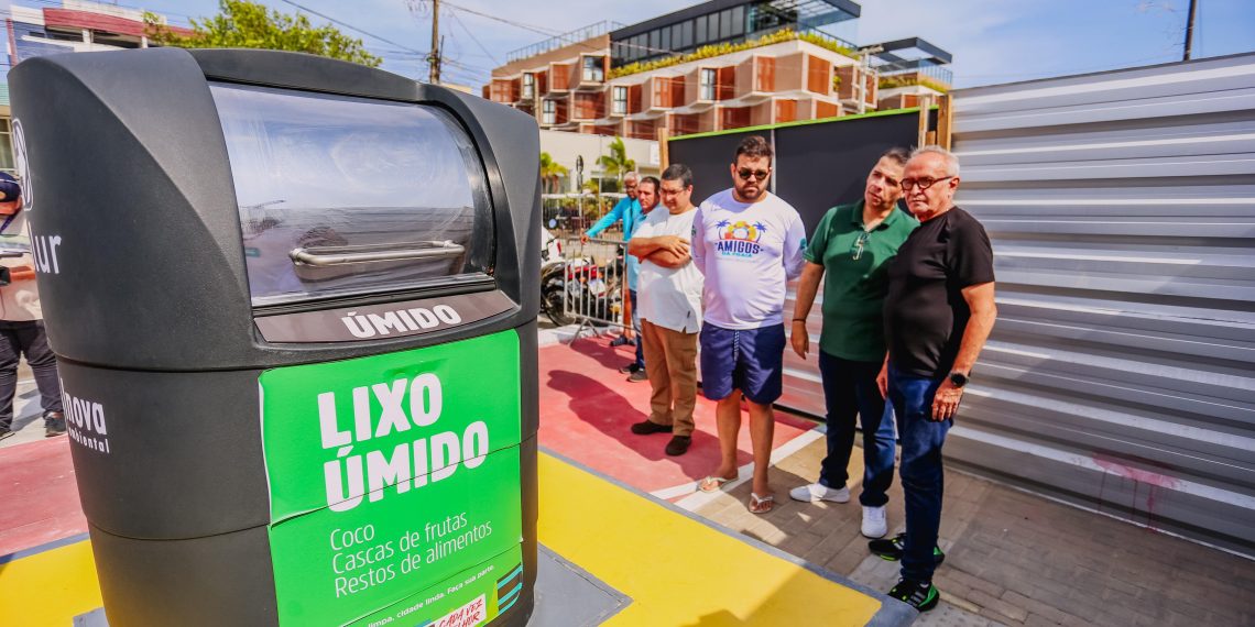 Cícero Lucena inspeciona instalação de coletores subterrâneos e destaca compromisso com o meio ambiente e fortalecimento do Turismo na Capital