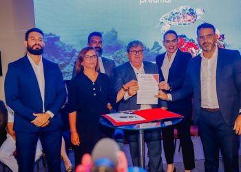 Cícero Lucena celebra o projeto do Governo do Estado para proteger Orla Marítima da Capital e mais oito cidades