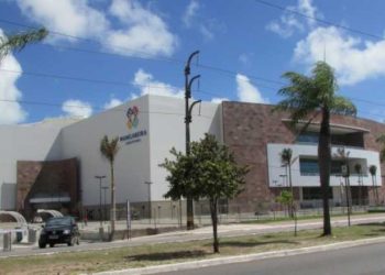 Em nota, Mangabeira Shopping afirma que assalto a joalheria foi monitorado por central de segurança