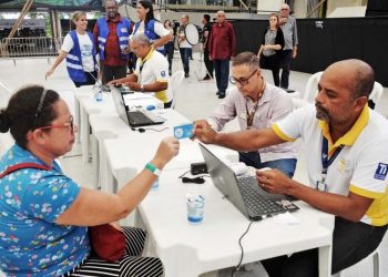 João Pessoa realiza nova entrega de cartões do programa “Pão e Leite”