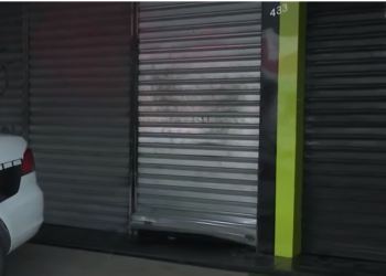 Suspeitos arrombam loja de bicicletas durante a madrugada em João Pessoa