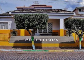 Após tragédia com mortes em 2020, estudantes voltam a denunciar superlotação de ônibus escolar em Juru