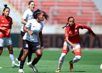 Corinthians e Ferroviária avançam para semi da Supercopa do Brasil